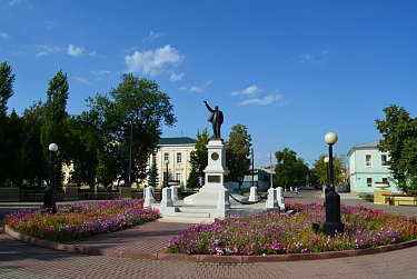 Памятник Ленину все-таки отреставрируют